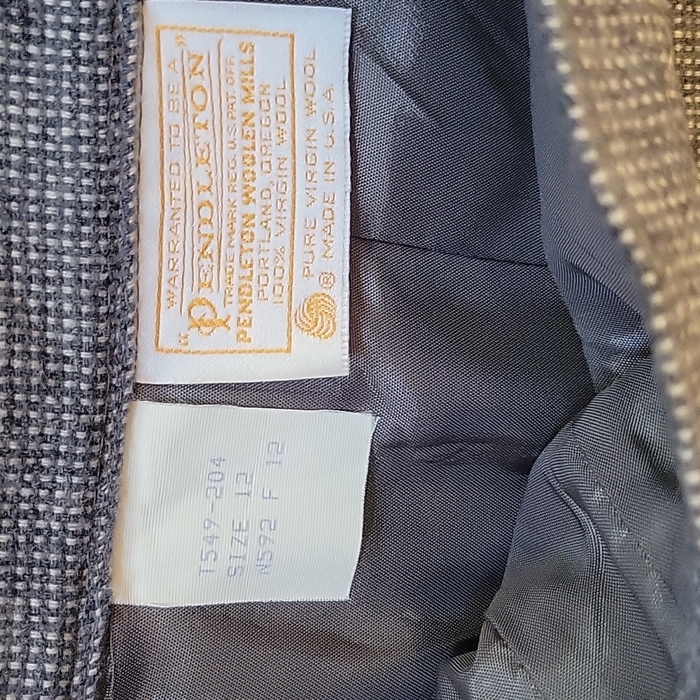 Pendleton wool suit - Picture 4 of 4